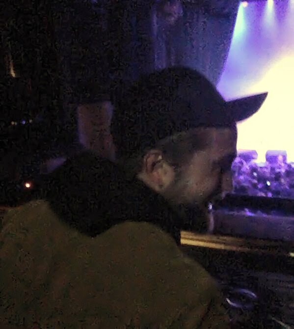 13 Julio - Robert Pattinson en el concierto de Mac Demarco!!! (11 Julio) Aclarada