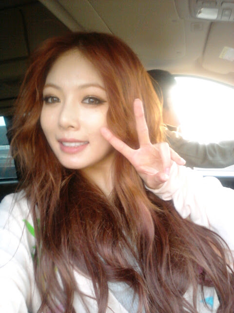 صور : HyunA من 4minute تكشف تسريحة شعرها الجيديدة للمعجبين 20120328_hyuna2