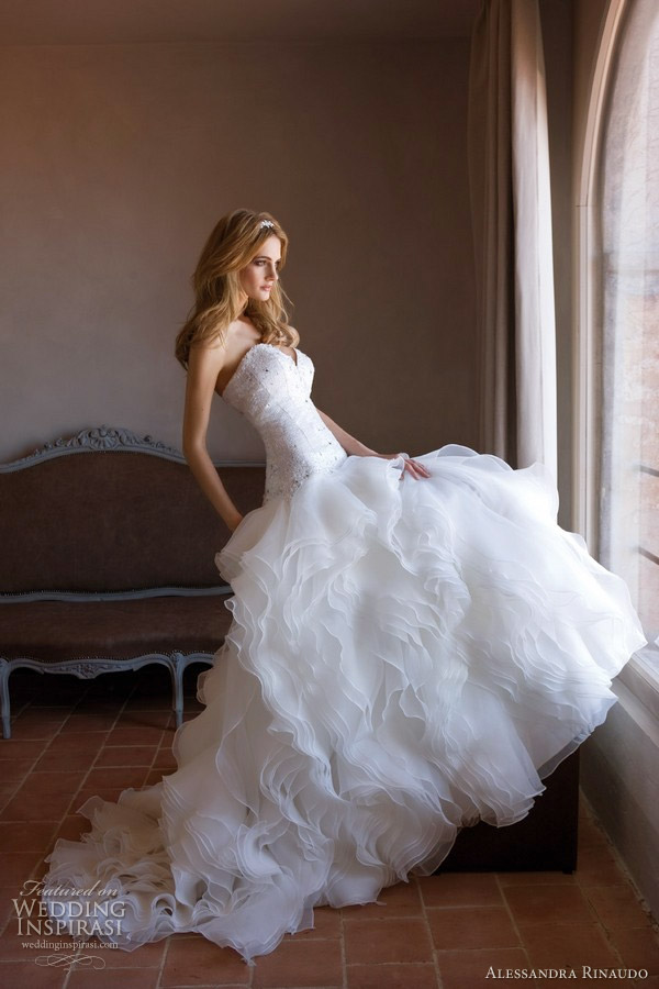 Wedding Dresses New Collection 2012 pics Alessandra-rinaudo-bridal-2012