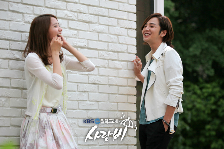  윤아 ♡ {Official} Love Rain - Página 2 120526loverain2