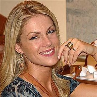 Mulheres famosas lindas e fascinantes - Cite as suas preferidas !!! - Página 2 Mandamentos-ana-hickmann-twitter