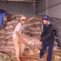 quốc - Việt Nam - nguy cơ trở thành “bãi phế thải” của Tàu cộng  Image002