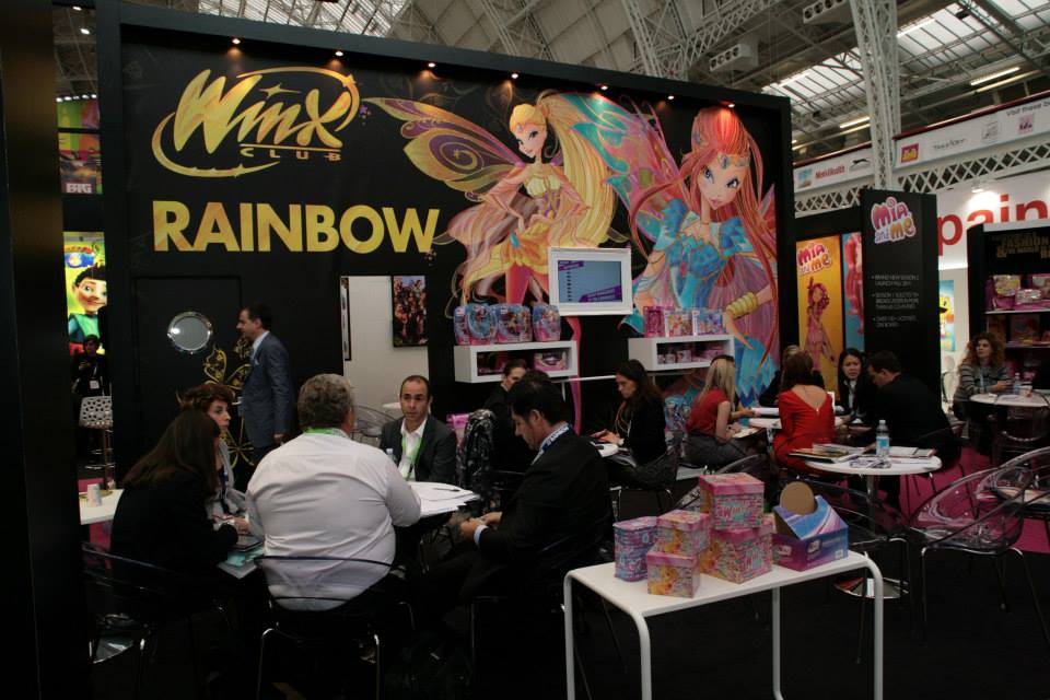  Winx Club Toy Fair New York 2014 KgYMSMYb5Tw