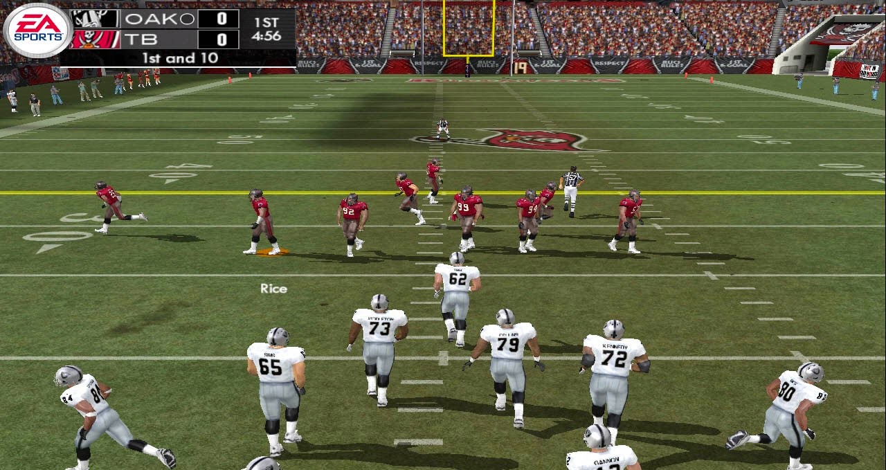 لعبه كره القدم الامريكيه Madden NFL 08  Madden-NFL-08-Game-Screenshot-2