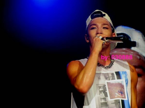 [15/02/15][Pho/Vid] Rise Tour ở Jakarta Taeyang-concert-jakarta-indonesia_044