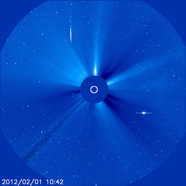 SEGUIMIENTO DE ANOMALIAS Y OBJETOS EXTRAÑOS CERCA DEL SOL - Página 3 20120201_1042_c3_1024