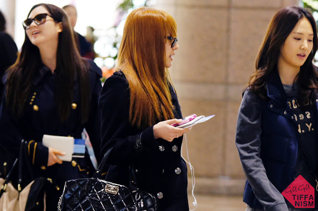 [PICS][28-02-2012] SNSD @ Gimpo Airport 6O3dA