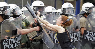 Mulheres do Muro reunir sem ser inundado , empurrou ou apreendidos pela polícia 00%2Bgregas%2B6