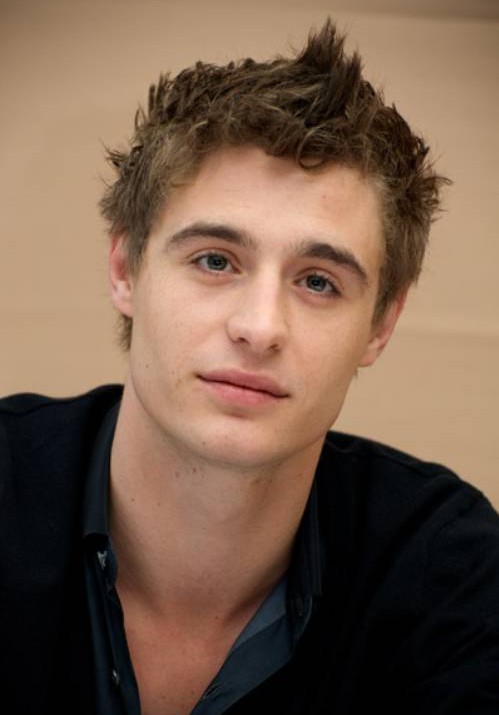 Hot guys!!! Eye-candy-max-irons-25-e1300907795166