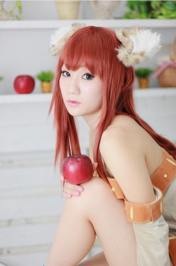 Spice And Wolf cosplay Spice-and-wolf-cosplay-photography-Holo-Photograph-3-by-Koyuki