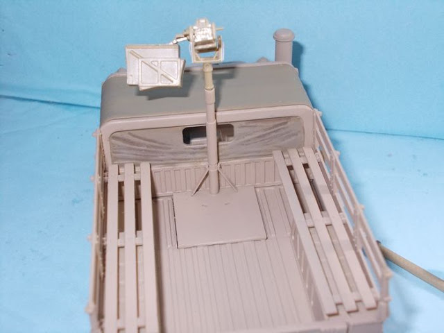 M-998 IED 1/35 mais figuras modernas 1/35 Tn_DSCN0658