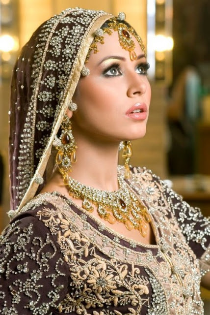 عروسة من كل جنسيات العالم Pakistani-bride