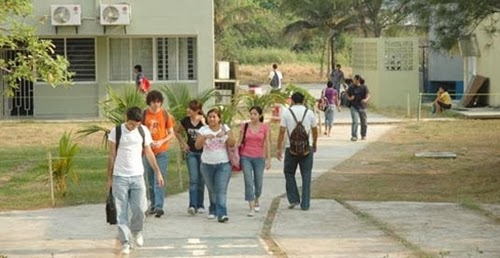 Violencia en Veracruz disminuye en un 80% el ingreso a la Universidad a extranjeros  Uv-zona-sur