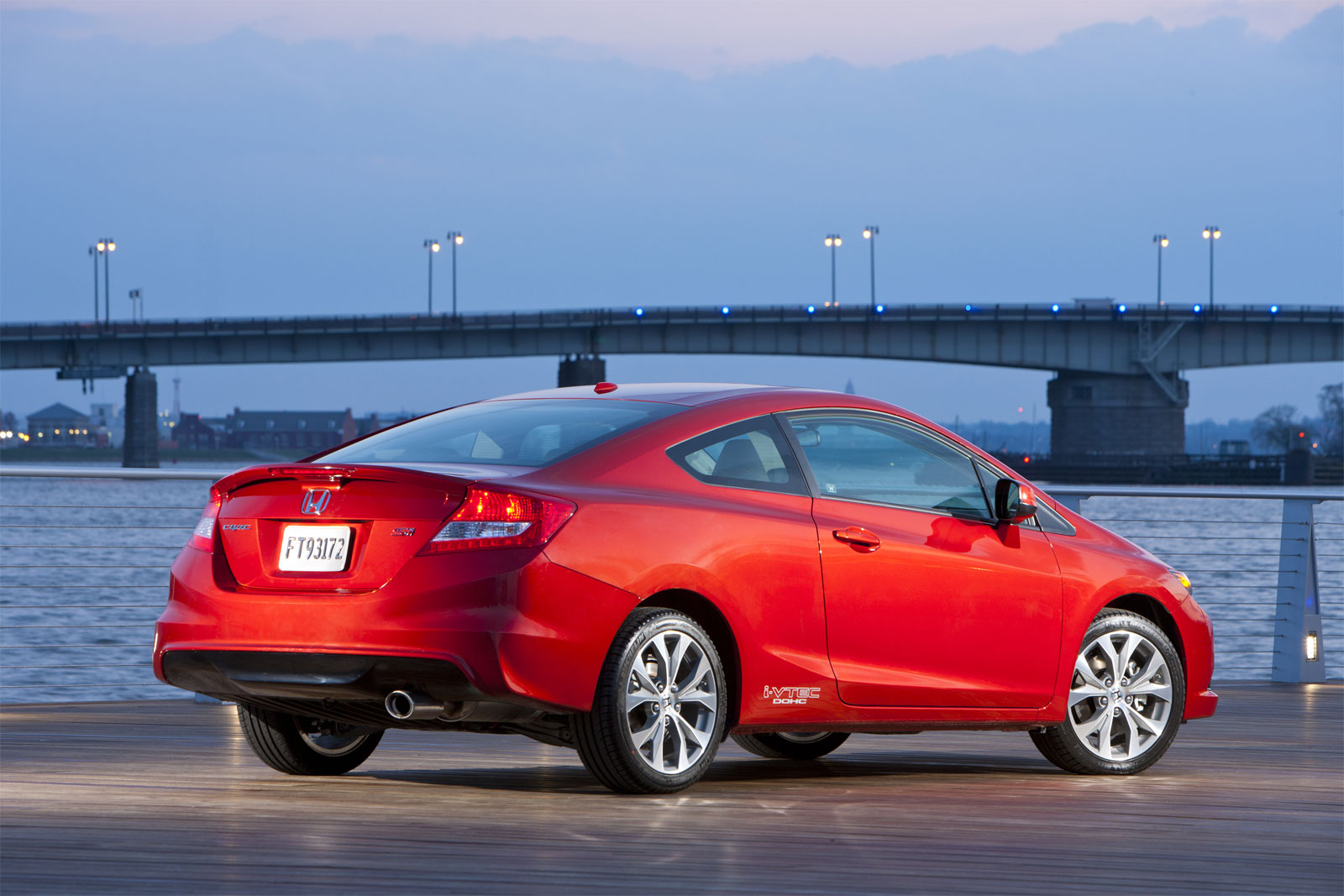 XRS vs VSPEC VS SI vs SS   2012-Honda-Civic-Si-Coupe-Rear-Angle-View