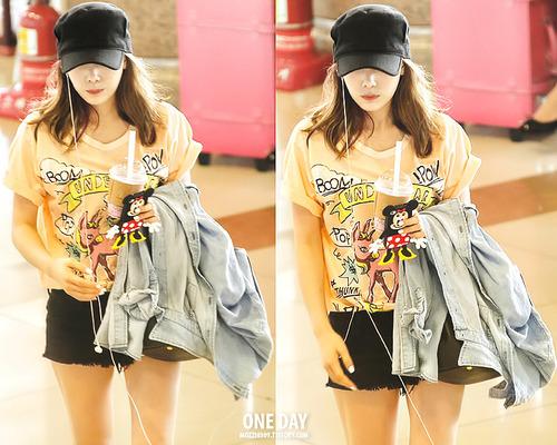 [PICS] SNSD @ Airport to Japan Tumblr_m6tug3pusn1r72q93o1_500