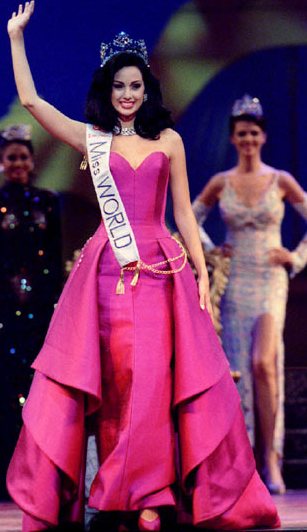 +++ GODDESS OF 1995 - THE WINNER IS... Miss%2BWorld%2BJacqueline%2BAguilera