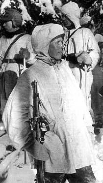 La muerte blanca Simo Häyhä 00Bell_2895gh