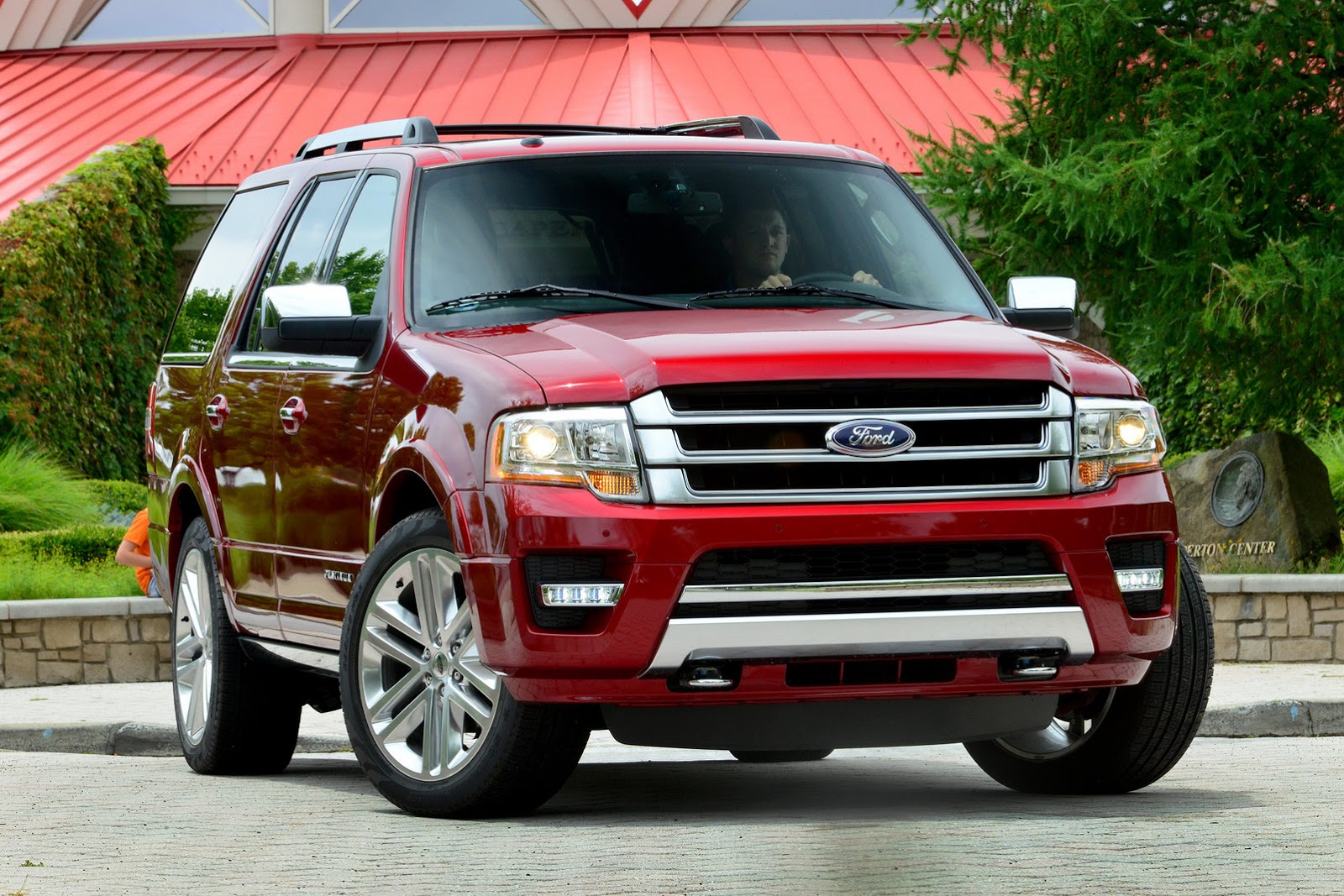 2014 - [Ford] Expedition 2015-Ford-Expedition-25