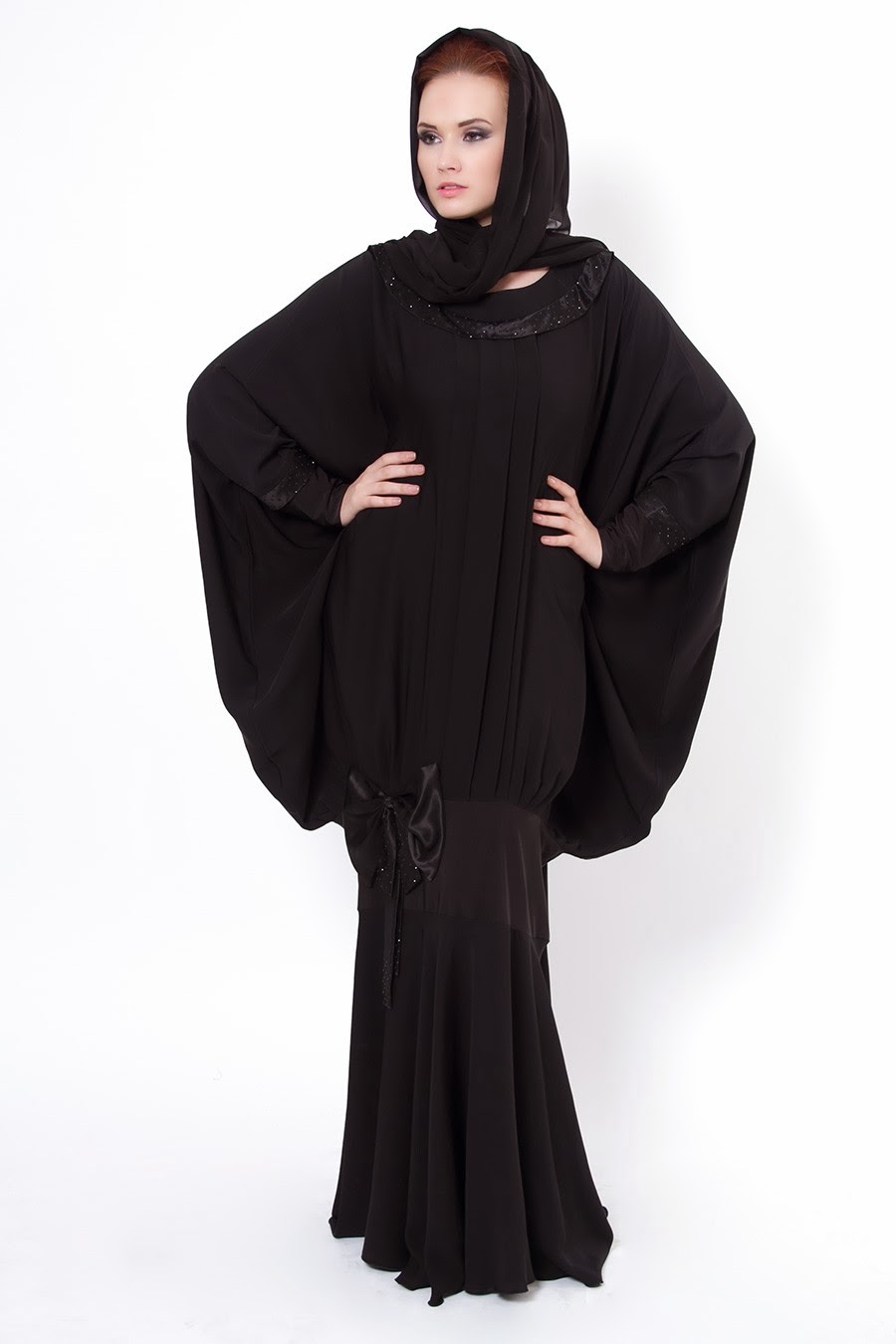 عبايات سوداء قمة الانوثة والاناقة والرشاقة والجمال للمحجبات Embroidered-abaya-designs-2014-dubai-23