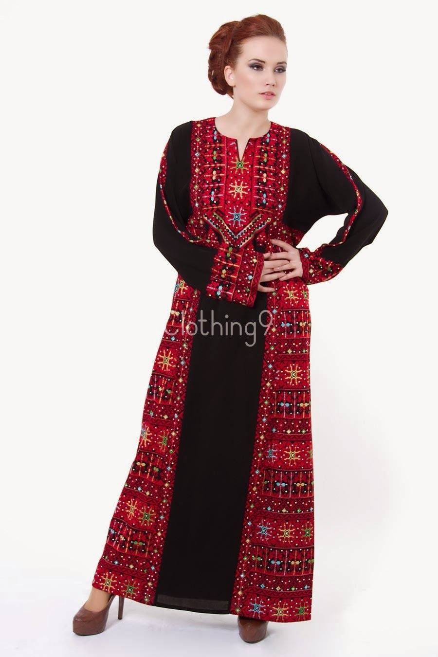 عبايات سوداء قمة الانوثة والاناقة والرشاقة والجمال للمحجبات Embroidered-abaya-designs-2014-dubai-10