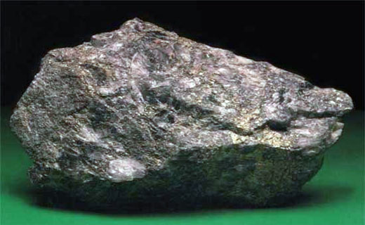 Casi dos toneladas de uranio fueron encontradas en edificio de La Paz, Bolivia Uranio