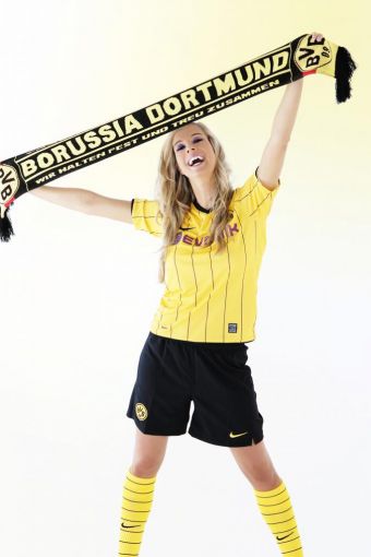 FOTO: BVB Navijacice (BVB Girls) Bvb_girl%2Bfan