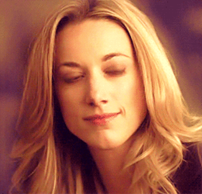 Lost Girl - Page 4 Gif_LostGirl_Laurensmiles1_resize