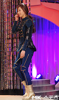 [VID/PICS] SNSD @ JTBC Show Show Show || 01.12.11 20111201_1322743151