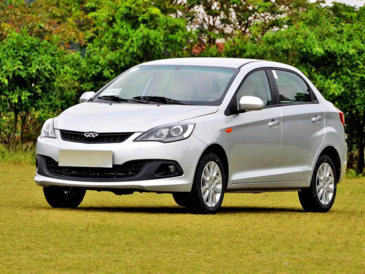 CARROS CHINESES NO BRASIL Novo%2BChery%2BCeler%2B2015%2B-%2BSed%C3%A3%2B(6)