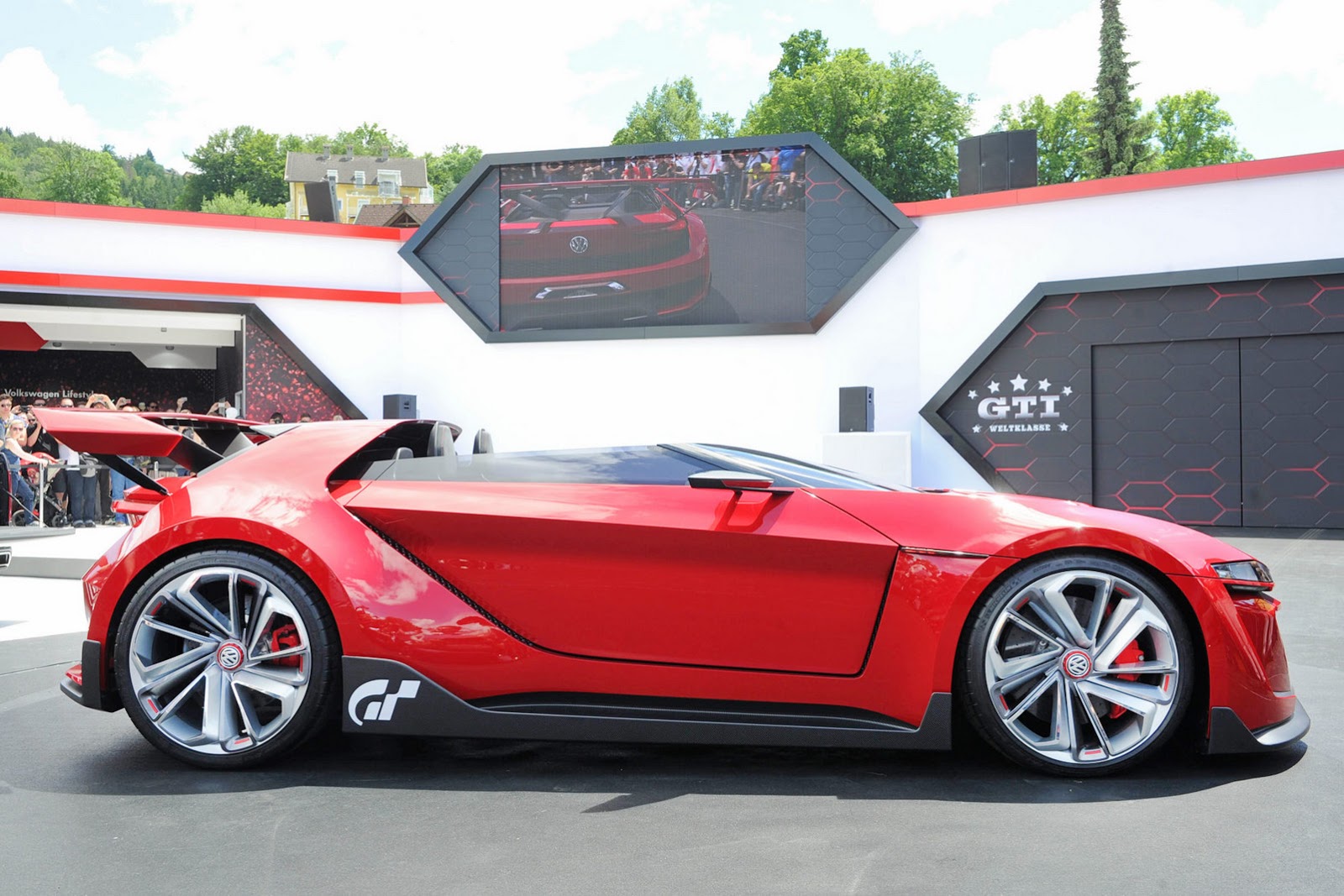 2014 - [Volkswagen] GTI Roadster Vision Gran Turismo - Page 2 VW-Golf-GTI-Roadster-5