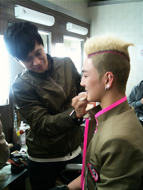 [me2day/Pic][23.02.12] Actualización de Baekho 2303