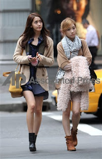 [PICS] SNSD @ New York City Pictures + Japanese Mobile Fansite Photo || 03.02.12 Gwy13