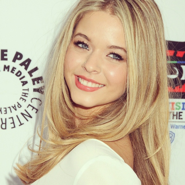 EL AMOR ES UNO SOLO ( ZAYN MALIK Y ____ CALDER) NECESITO CHICAS SashaPieterse-20_600