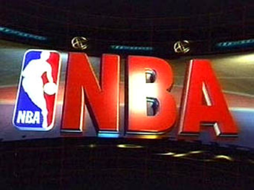 NBA Total. Lakers de capa CAIDAAA!! Nba3