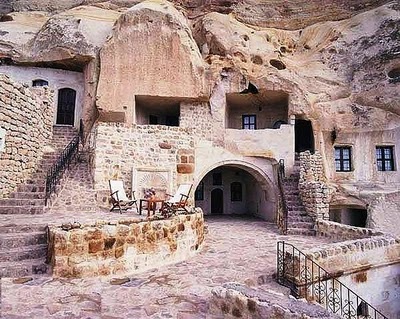 700 years old troglodyte stone house village in IRAN اهل الكهوف في ايران منذ 700 عام 700year-old-stone-house-14