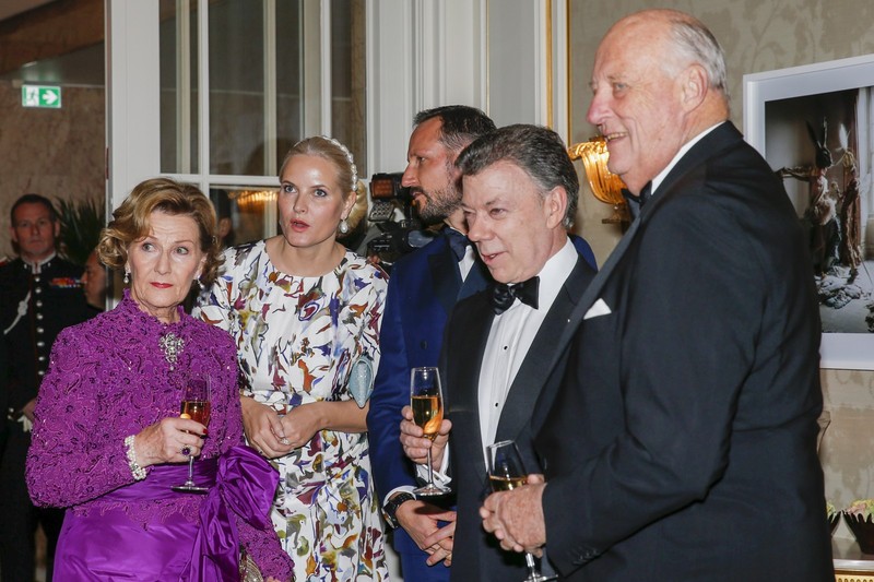 PREMIOS NOBEL 2016 10/12/2016 - Página 9 Nobel_2016_diner_gala_famille_Royale_1