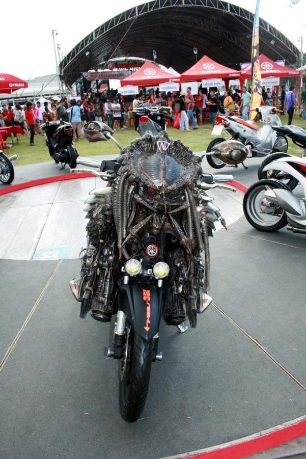 Las motos más originales del mundo Predator-motorcycle-mod-design-1