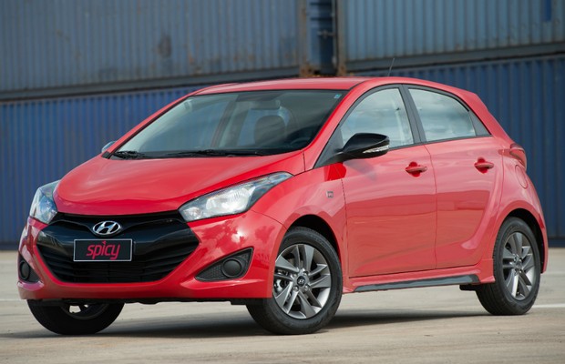 Hyundai HB20 - Página 45 Hyundai-Hb20-2015-Spicy%2B(15)