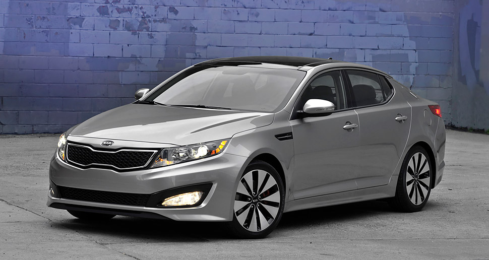 عربيات مش هتنزل مصر 2011-kia-optima-xl