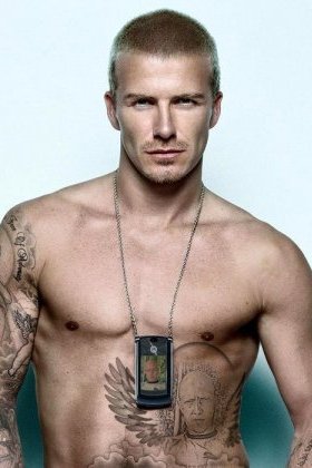 pour nous les filles Tatouage-homme-david-beckham