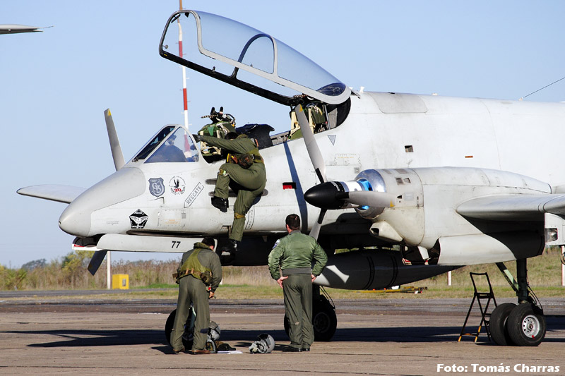 Las Fuerzas Aéreas de Argentina y Uruguay inician las maniobras Río  _DSC0830editadaforo