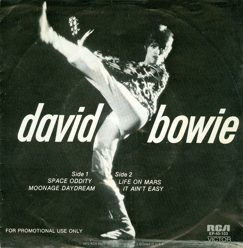 PORTADAZAS O PORTADAS VINTAGE - Página 2 Bowie_space_oddity