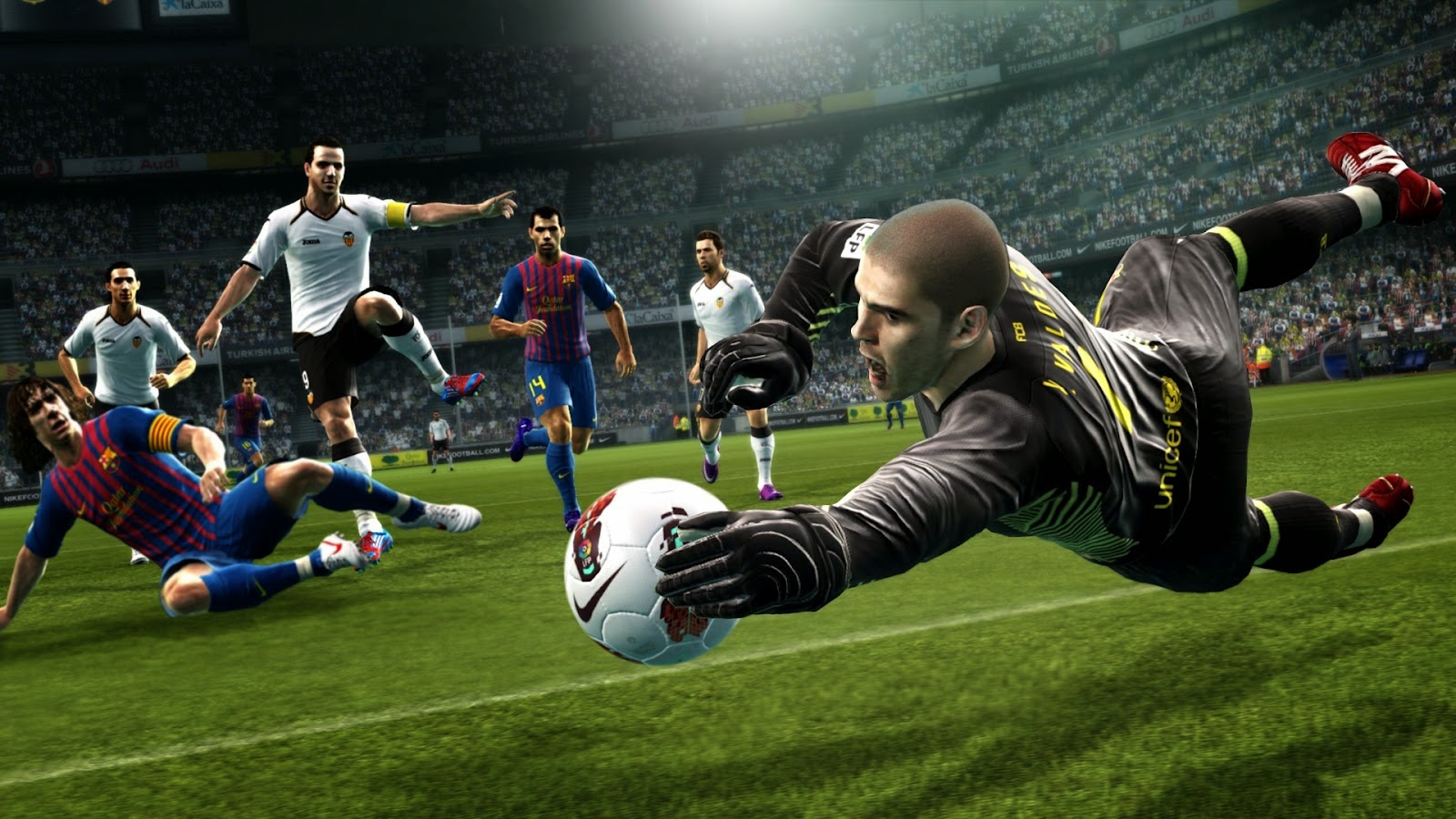 تحميل لعبة PES 2013 النسخة الاصلية كاملة برابط مباشر , بيس Pro Evolution Soccer Pes-2013-demo