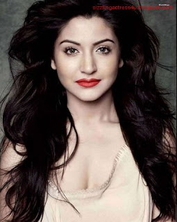 حصريا صور انوشكا شارما 2012 صور anushka-sharma 2012 قثط على زي افلام Anushka-Sharma-Maxim-India-hot-600x797%255B2%255D