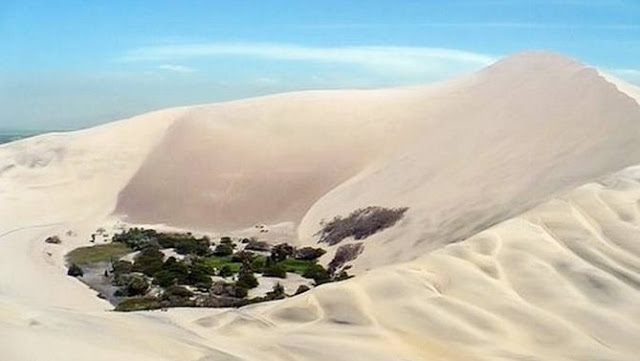 பாலைவனச்சோலை அமெரிக்காவில் சில! Beautiful_Oasis_America_Huacachina8