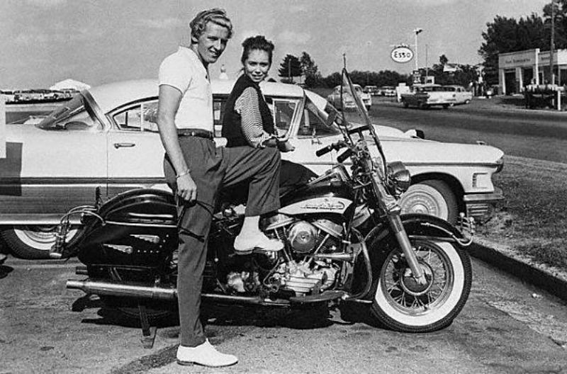 Les stars et les harleys - Page 3 Jerry_Lee_Lewis