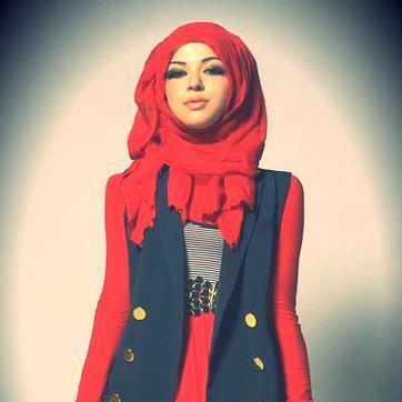 hijab style~ 2013  381999_398832830197735_1297867999_n