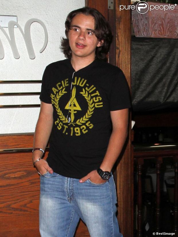 Prince Jackson leva a namorada Remi em outro jantar romântico 1145891-prince-jackson-le-fils-de-michael-et-620x0-1