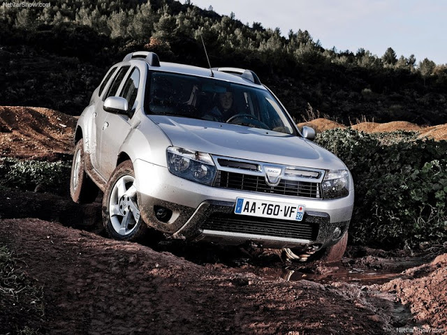  سيارة داسيا دستر Dacia Duster  2