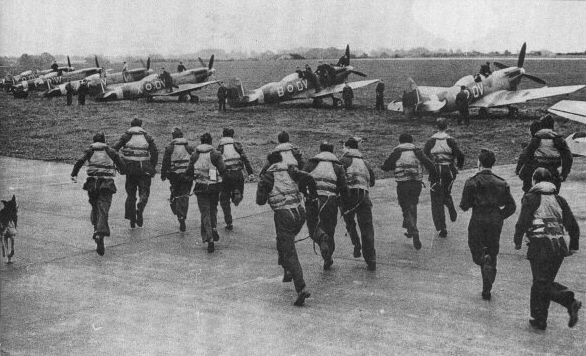 La Batalla de Inglaterra Pilotos_RAF-bata